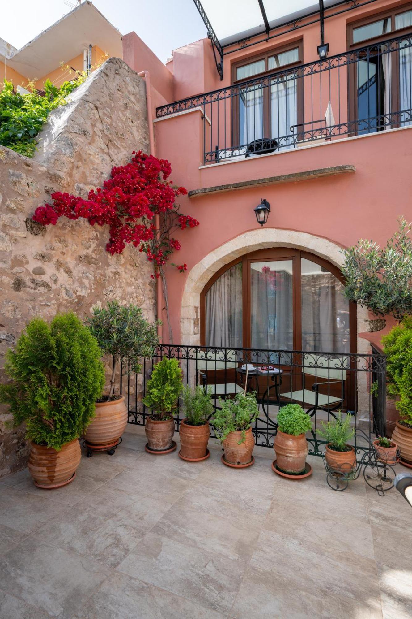Phaedra Suites (Adults Only) Rétino Exterior foto